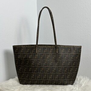 💯Authentic Fendi Roll Tote Zucca Coated Canvas Large🍀